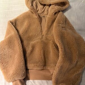 ALO Yoga Cozy Tan Sherpa Jacket